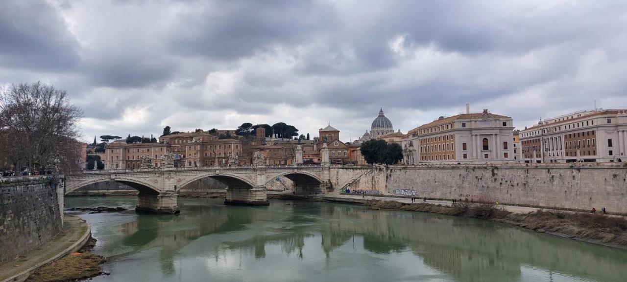 Appartamento Pantofola Del Papa Luxury At Vatican Roma Esterno foto